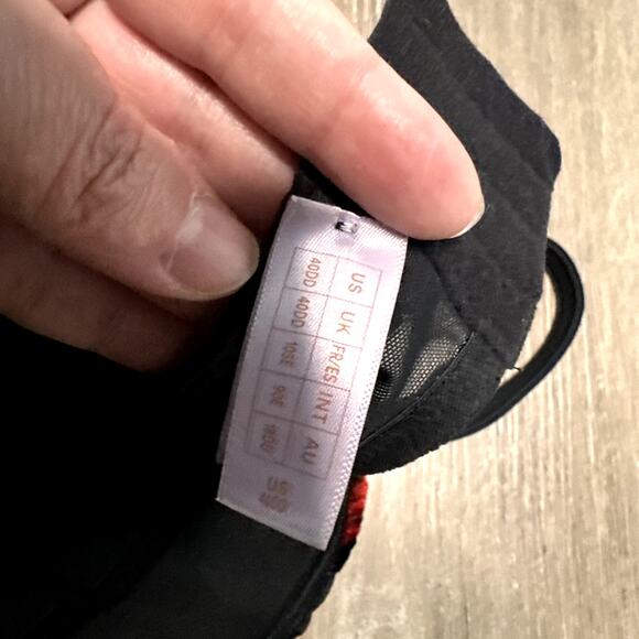 Savage X Fenty Bra Rose Black Red Velvet 40DD - Picture 5 of 5